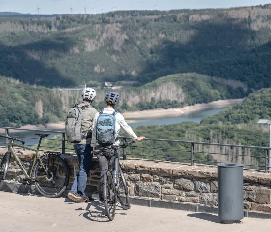 Ausblick in den Nationalpark Eifel, © Eifel Tourismus GmbH, Dennis Stratmann