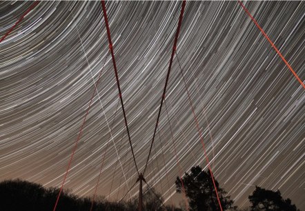 Startrails Victor Neels Brücke, © Harald Bardenhagen